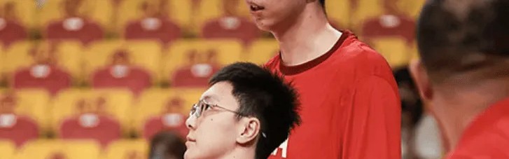 愿无大碍！徐昕半场出战6分钟，投篮1中1得到2分1篮板1抢断